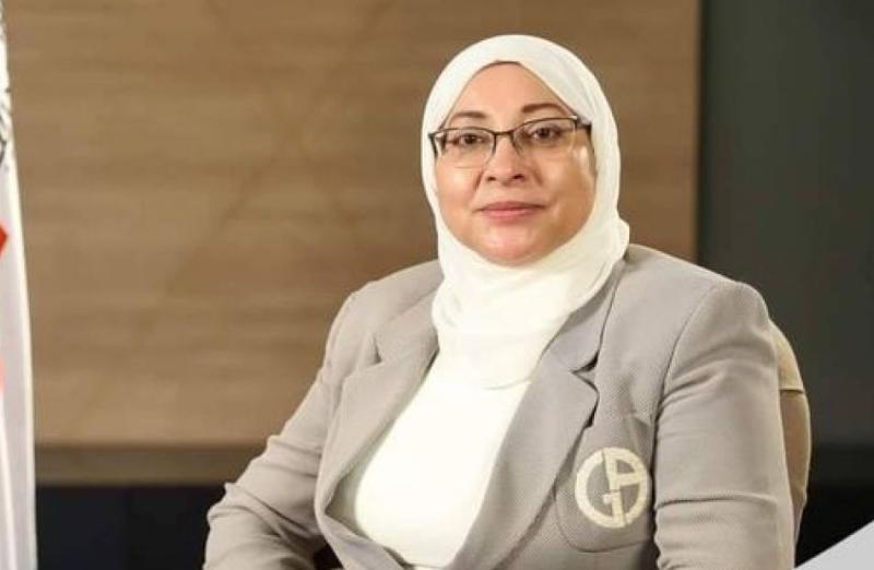 نائبة محافظ القاهرة تؤكد أهمية متابعة تنفيذ المشروعات