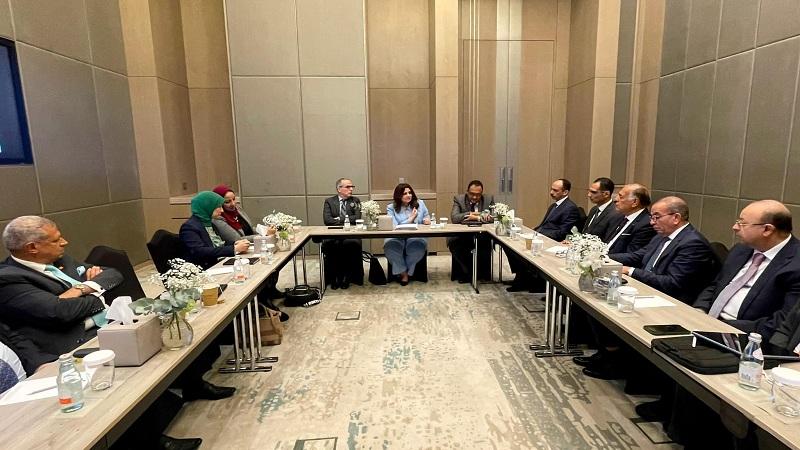 تفاصيل لقاء وزيرة الهجرة ومجموعة من رجال الأعمال المصريين بالإمارات