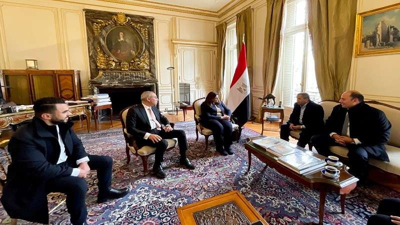 تفاصيل اجتماعات وزيرة الهجرة ونخبة من رجال الأعمال المصريين في فرنسا