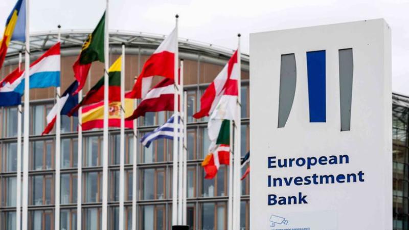 بنك الاستثمار الأوروبي يدعم طاقة الرياح بضمانات 5 مليارات يورو
