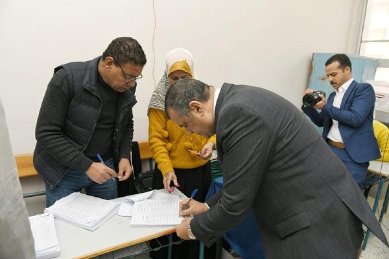 وزير الإنتاج الحربي يُدلي بصوته في الانتخابات الرئاسية