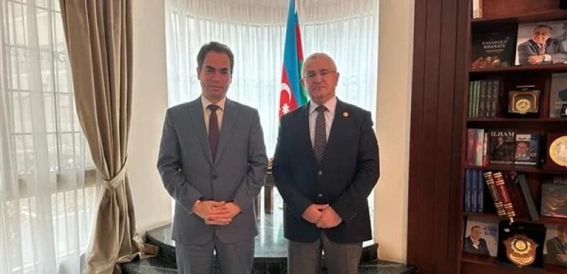 رئيس اتحاد كتاب إفريقيا وآسيا يلتقي سفير أذربيجان