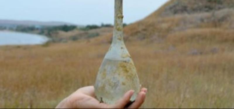 عمرها أكثر من 7 آلاف سنة.. الصين تعلن اكتشاف زجاجة نادرة في موقع بيليقانج