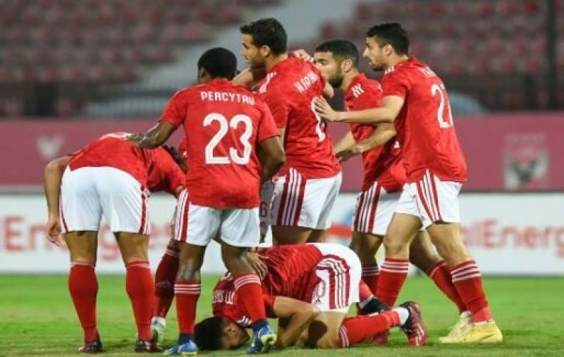 الأحمر بطل السوبر للمرة الـ 14.. الأهلي يضرب فيوتشر برباعية في نهائي كأس السوبر