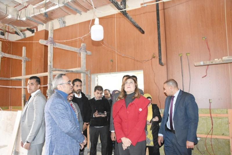 وزيرة الثقافة تتفقد أعمال تطوير ورفع كفاءة قصر ثقافة حلوان