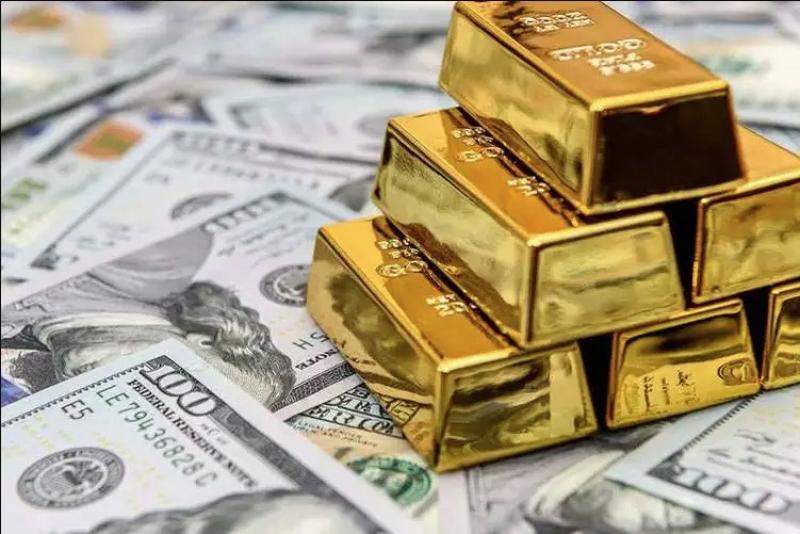 توقعات بتجاوز أسعار الذهب مستويات 2300 دولار في 2024