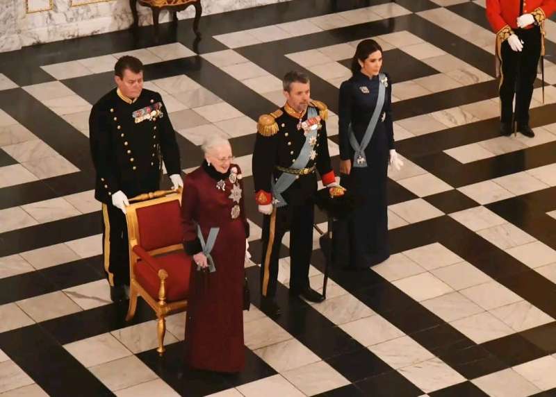حفل  استقبال ملكة الدنمارك مارجريت الثانية على شرف السفراء المعتمدين