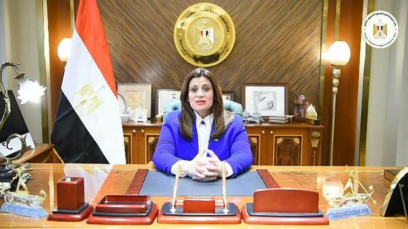 وزيرة الهجرة: سيتم إدراج خدمات بنك مصر في التطبيق المصريين بالخارج