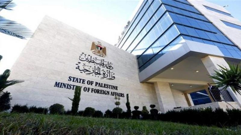 ”الخارجية الفلسطينية”: نتنياهو يفرض أجندته الشخصية ويتفاخر بالإبادة