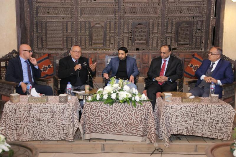 مناقشة «الجهود المؤسسية لحماية التراث الثقافي العربي» في جلسة ببيت السناري