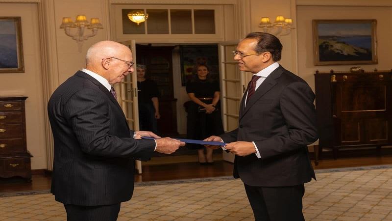 سفير مصر لدى استراليا يقدم أوراق اعتماده للحاكم العام الاسترالي