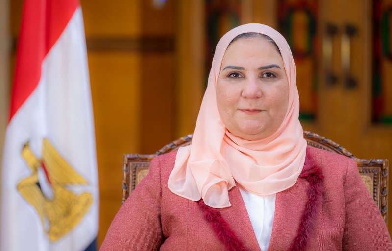 وزيرة التضامن تناقش جهود مصر الإغاثية لقطاع غزة والسودان