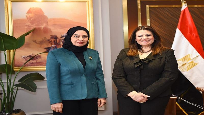 وزيرة الهجرة- سفيرة البحريين في مصر