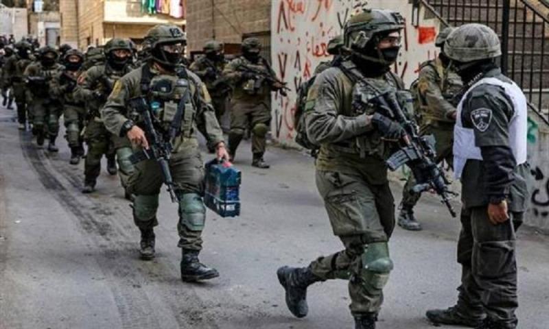 إسرائيل تنفذ حملة انتهاكات واعتقالات موسعة في الضفة الغربية