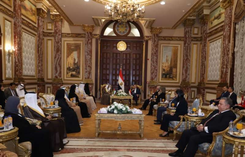 رئيس الشيوخ يؤكد أهمية العلاقات التاريخية بين مصر والإمارات وتطلعه لتدعيمها