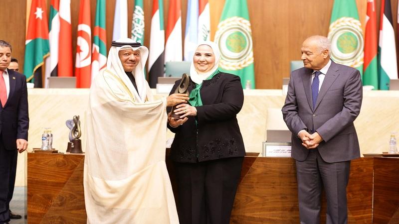 جامعة الدول تكرم وزيرة التضامن في اليوم العربي للاستدامة