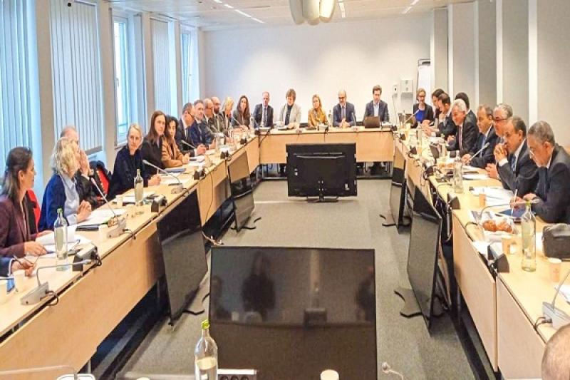رئيس اقتصادية قناة السويس يلتقي ممثلي المفوضية الأوروبية ببروكسل