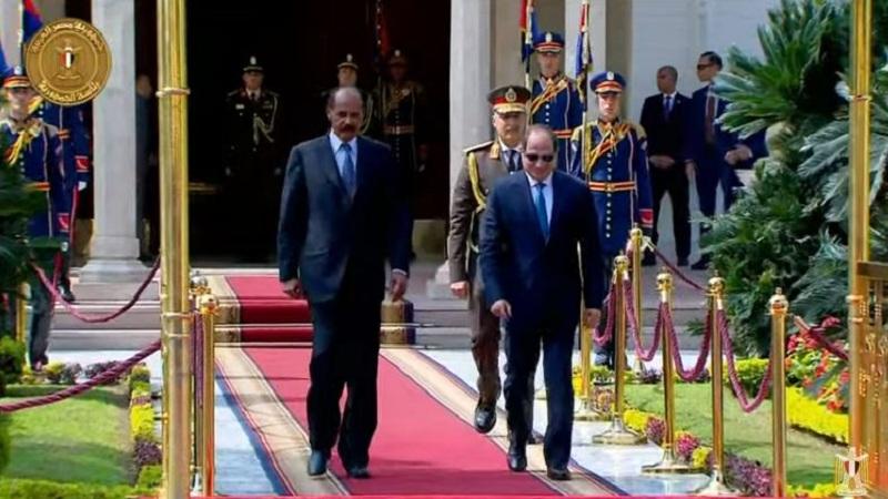 الرئيس السيسي يستقبل نظيره الإريتري بقصر الاتحادية