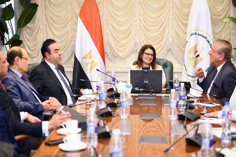 وزيرة الهجرة: الشركة الاستثمارية للمصريين بالخارج واعدة.. «صور»