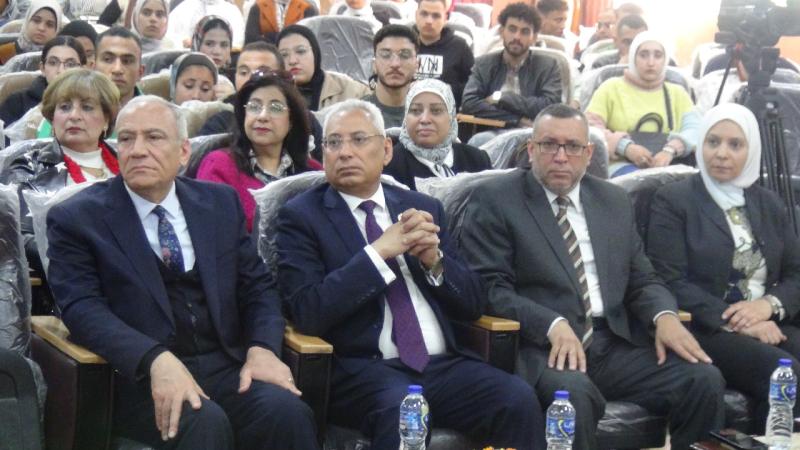 افتتاح المعسكر السنوي لطلاب وحدات مناهضة العنف ضد المرأة بجامعة المنيا