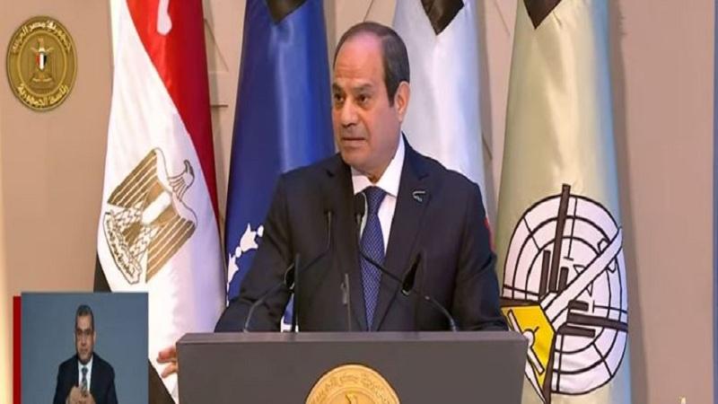 الرئيس السيسي يهنئ الشعب المصري بشهر رمضان والصوم الأكبر