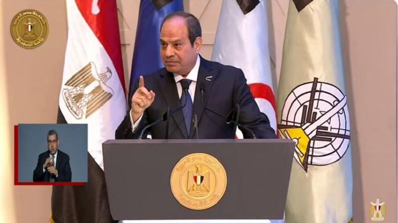 الرئيس السيسي: بنواجه تحديات ومشاكل لها تأثير علينا