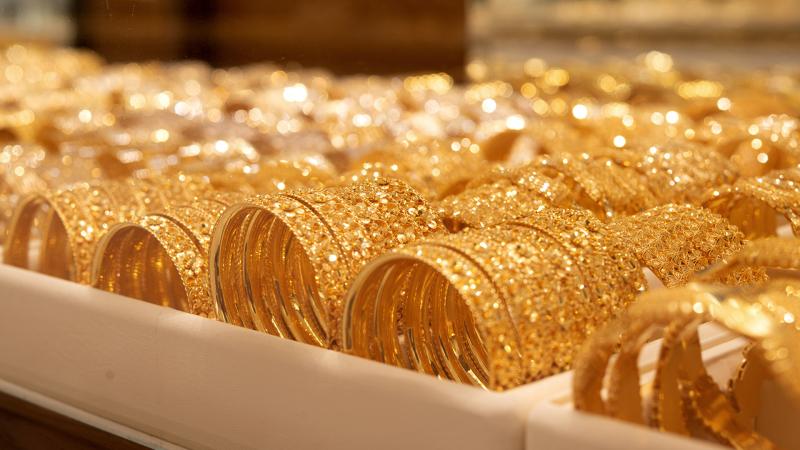 سعر الذهب بمنتصف تعاملات اليوم الثلاثاء 12 مارس 2024