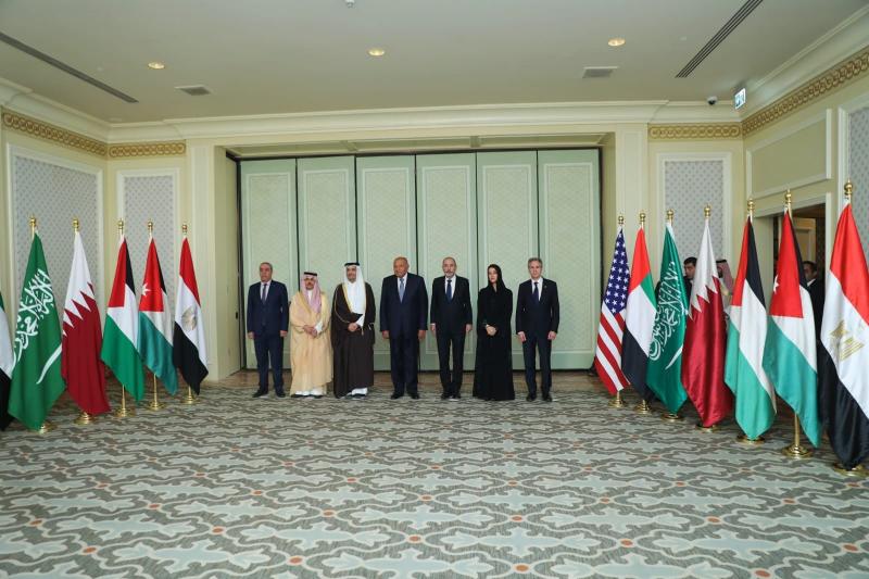 عقب انتهاء الاجتماع الوزارى العربي السداسي 