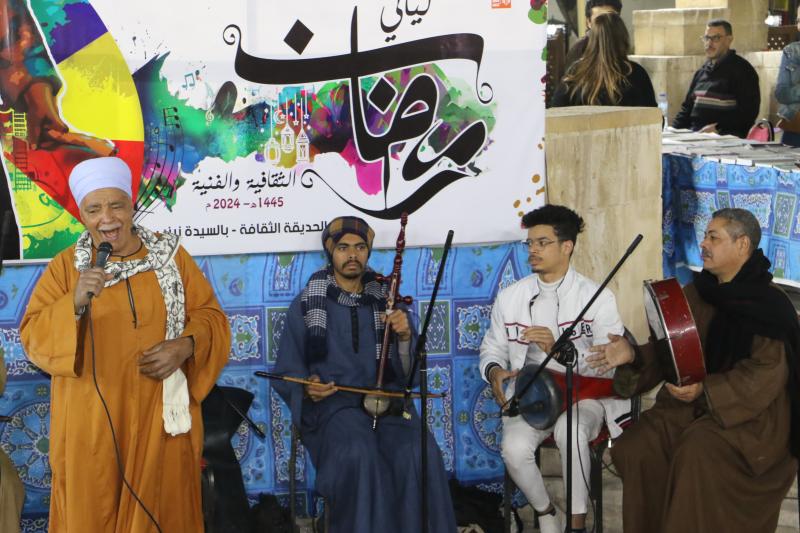 مسيرة مأمون الحجاجي وعروض الموسيقى ضمن ليالي رمضان