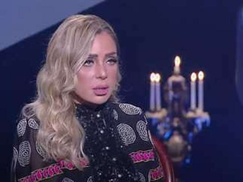ريم البارودي تكشف سبب خلافها مع وفاء عامر
