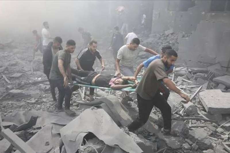 شهداء وجرحى بقصف إسرائيلي على محيط مجمع الشفاء غرب غزة