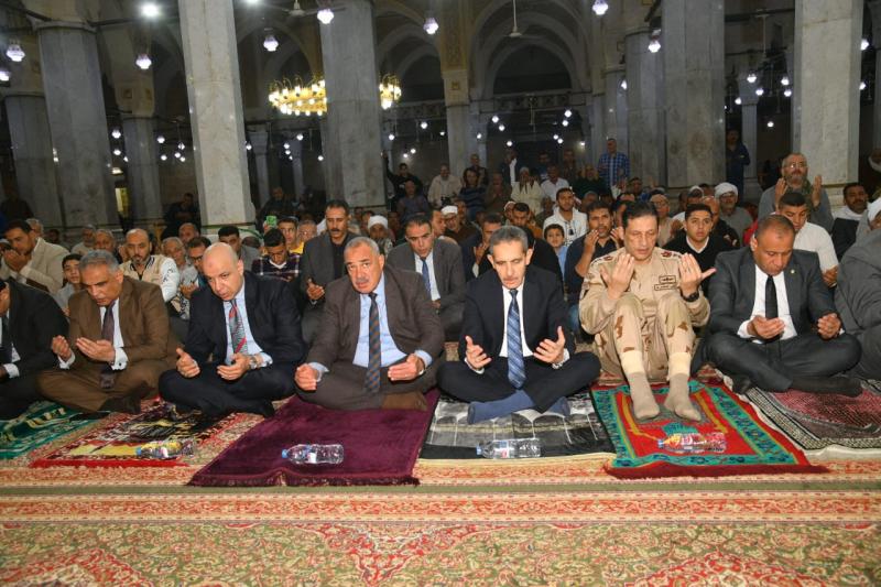محافظ الغربية يشهد احتفال مديرية الأوقاف بليلة القدر في المسجد الأحمدي