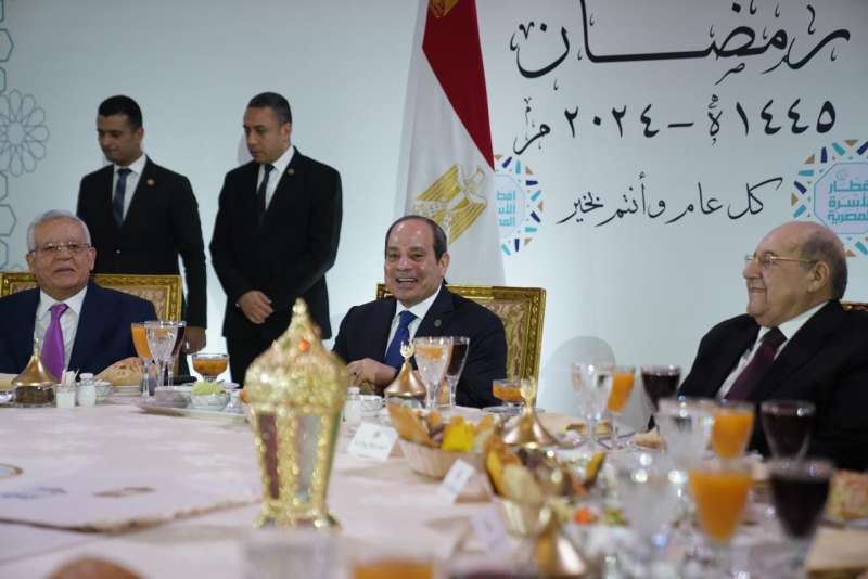 الرئيس السيسي يشهد حفل إفطار الأسرة المصرية
