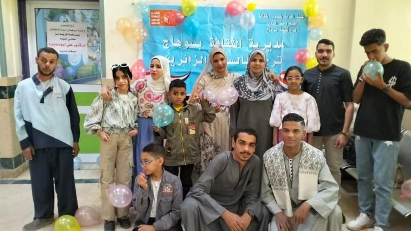 قصور الثقافة بسوهاج تحتفل بعيد الفطر مع كبار السن ومرضى السرطان
