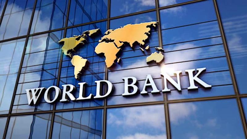 البنك الدولي يرفع توقعاته لنمو الاقتصاد المصري إلى 4.2% العام المالي المقبل