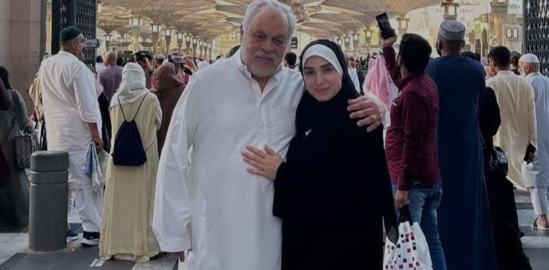 الفنان أشرف زكي وزوجته روجينا