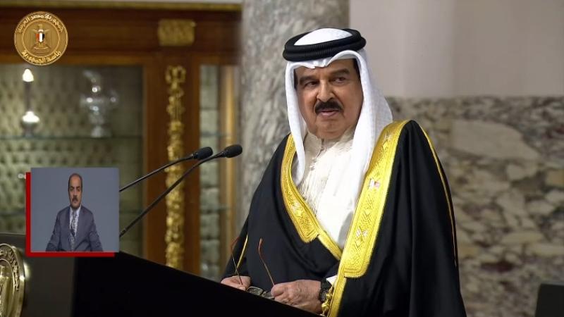 العاهل البحريني: أجدد دعم بلادنا لجهود مصر ودورها التاريخي