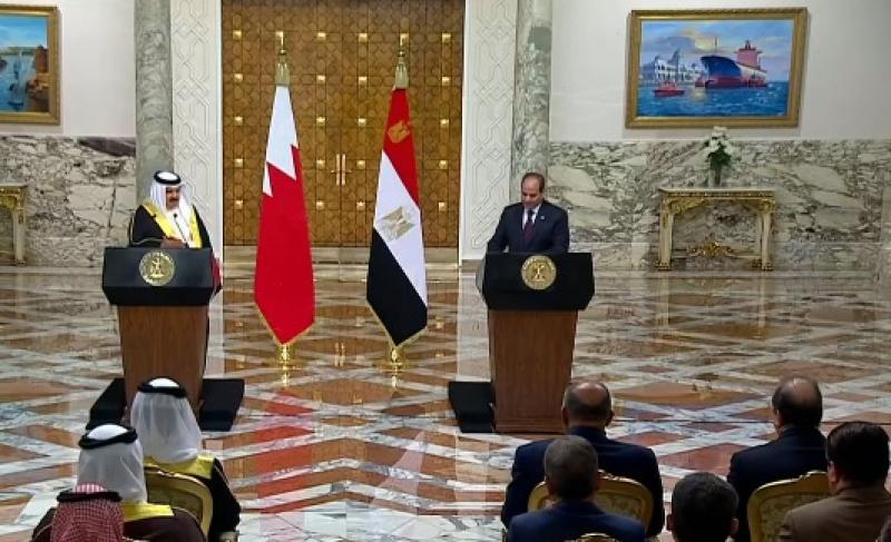 ملك البحرين: مصر مهد  الحضارة والأمن والأمان وموطن الخير والاستقرار