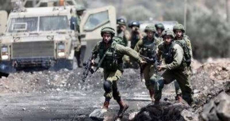 مقتل 3 جنود إسرائيليين وإصابة 11 آخرين في انفجار عبوة ناسفة بقطاع غزة