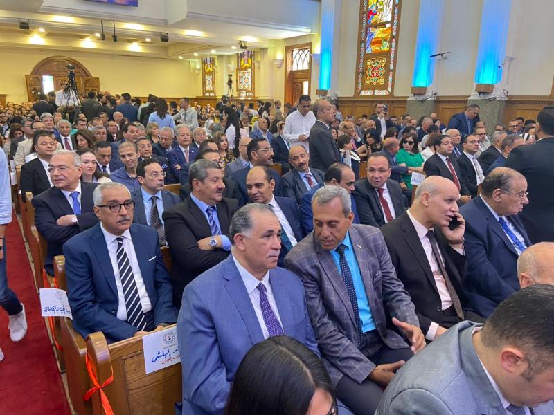 نقيب المحامين يشارك الطائفة الإنجيلية بمصر الاحتفال بعيد القيامة المجيد