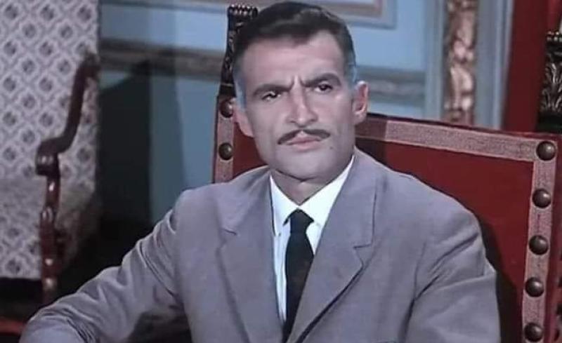 في ذكرى وفاة ”فارس السينما المصرية”.. أسرار لا تعرفها عن أحمد مظهر