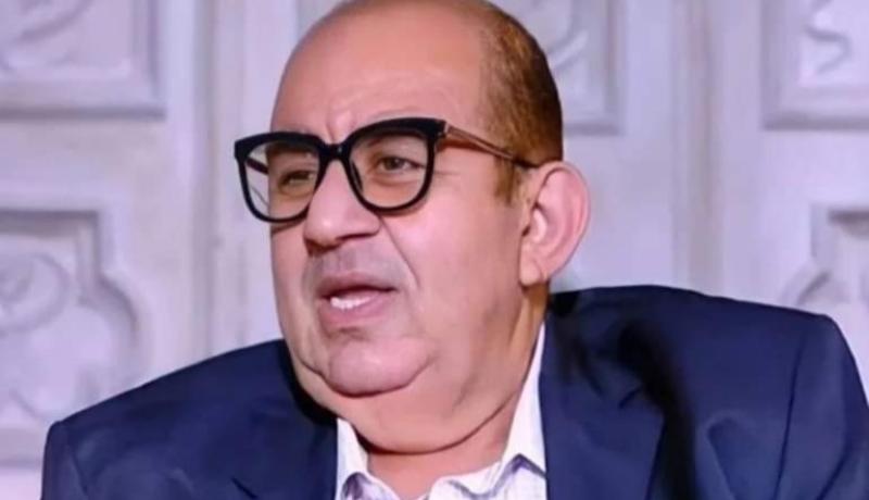 ممنوع من الكلام وعايش على المحاليل.. تطورات الحالة الصحية للفنان محمد التاجي