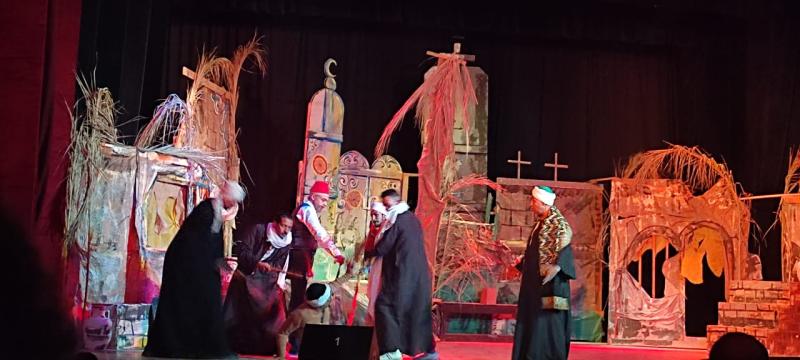 فرقة المنشأة تقدم ”خالتي صفية والدير” على مسرح قصر ثقافة أسيوط