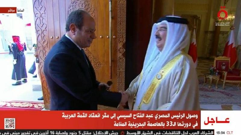 وصول الرئيس السيسي مقر انعقاد القمة العربية بـ «المنامة»