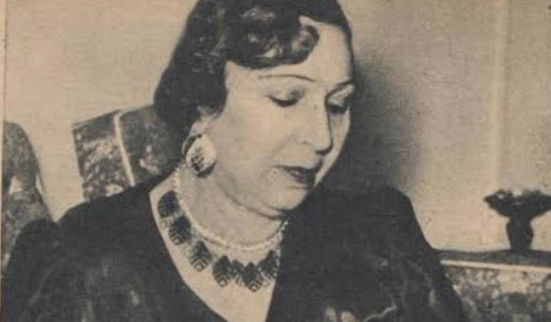 الفنانة منيرة المهدية