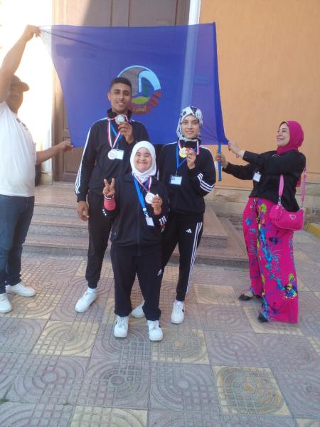 طلاب مدرسة ناصر للتربية الفكرية بدمنهور يحصدون المراكز الأولى على مستوى الجمهورية