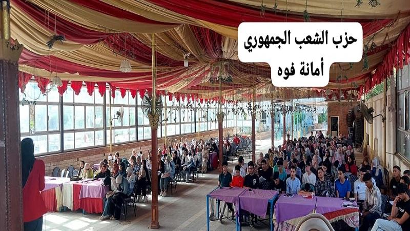 الشعب الجمهورية يشارك طلاب الثانوية المراجعة النهائية بمركز فوه
