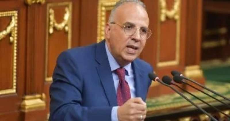 وزير الري: مصر تحذر من مغبة السياسات الأحادية لبناء وتشغيل سد عملاق