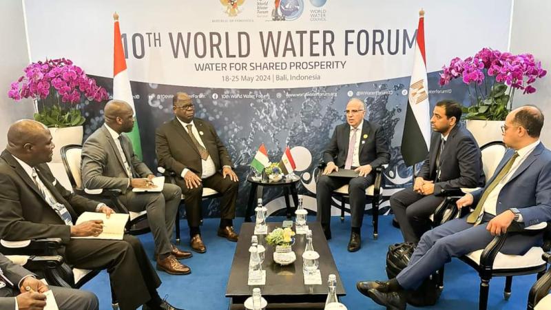 سويلم يلتقى وزير المياه بدولة ساحل العاج لبحث سُبل تعزيز التعاون بين البلدين