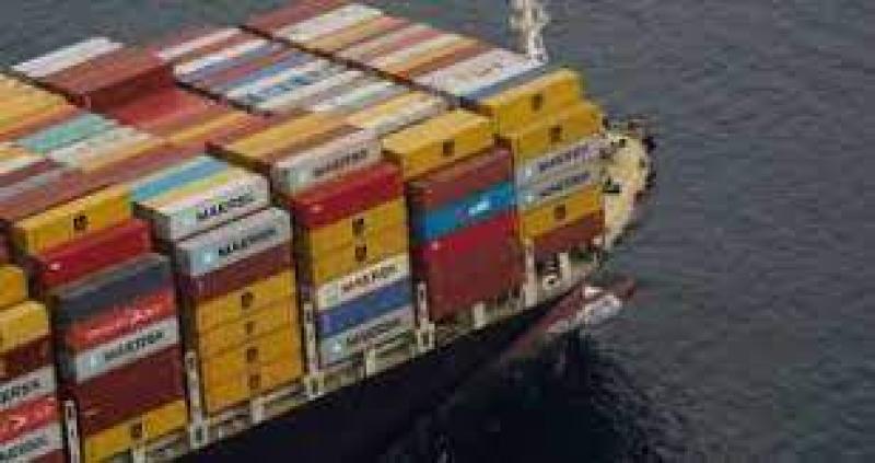 ارتفاع أسعار شحن الحاويات 30% بسبب أحداث البحر الأحمر